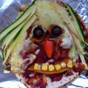 Halloween_witchpizza